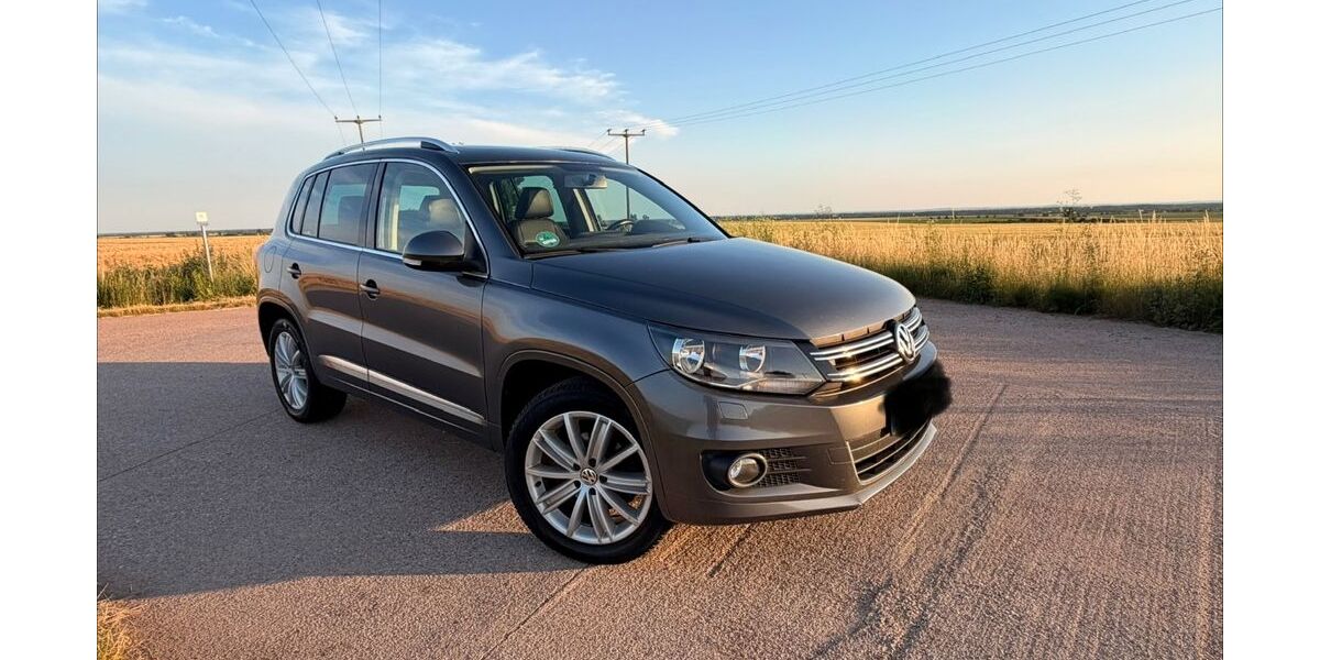 VW Tiguan 152.712 km 8.990 &euro; Gommern 39245