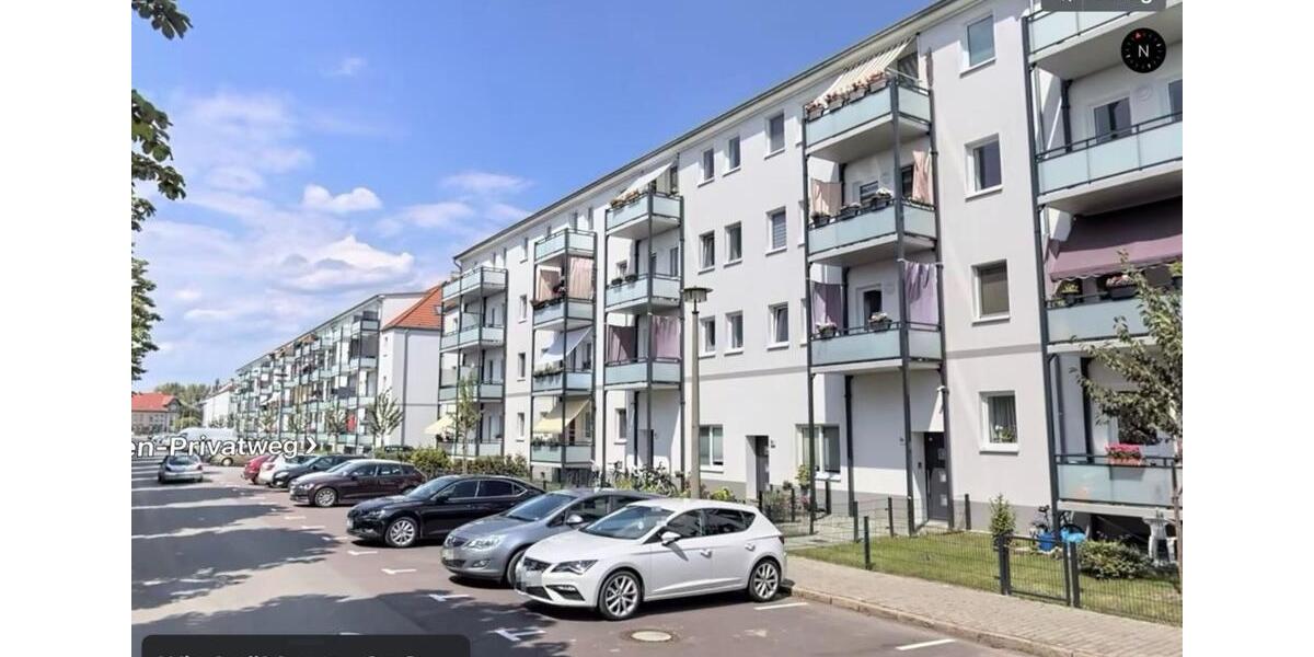 Neu! Sanierte 81 m² - 4-Zi, Gast-WC, Balkon 4 zimmer