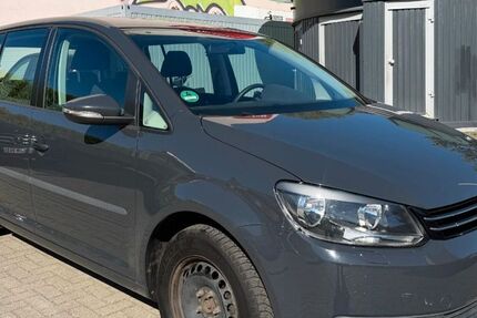 VW Touran 240.000 km 4.490 &euro; Magdeburg 39112