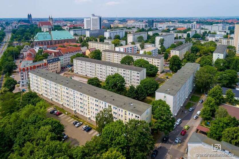 Wohnung zum Mieten in Magdeburg 377,20 € 46 m²