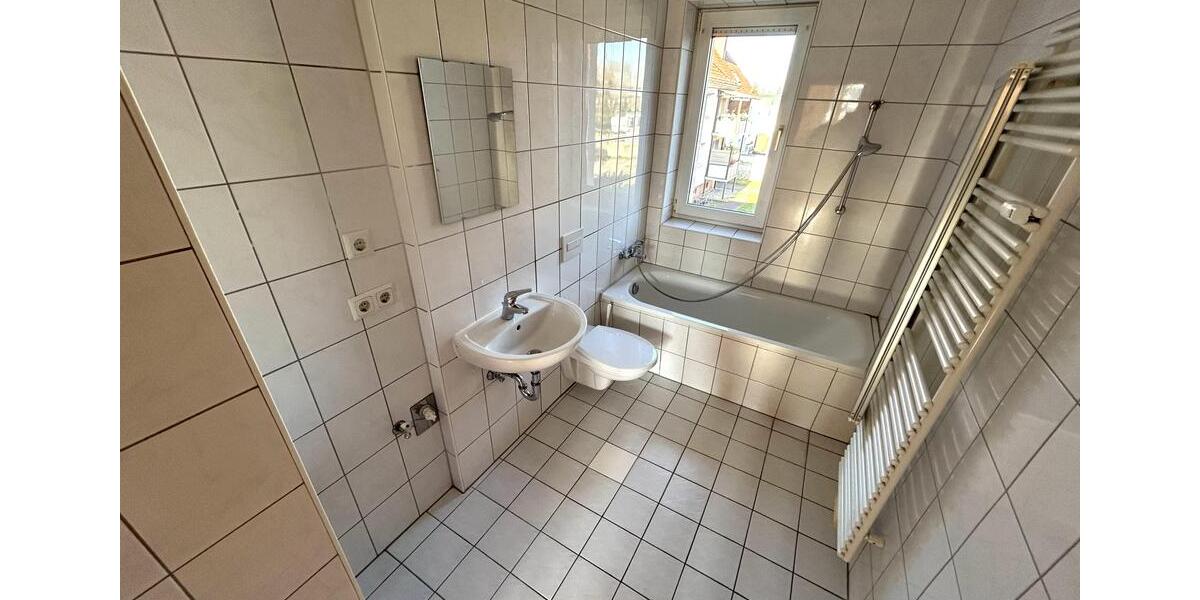Etagenwohnung Magdeburg Diesdorf - 3 Zimmer, 59 m&sup2;, 412&euro; | Angebot:25999386