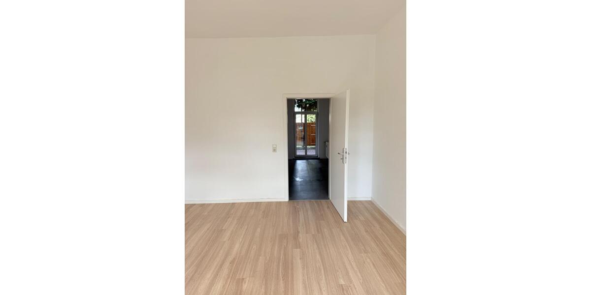 Erdgeschoßwohnung Magdeburg Neue Neustadt - 2 Zimmer, 73 m&sup2;, 600&euro; | Angebot:27628373