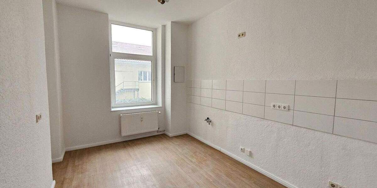 Etagenwohnung Magdeburg Stadtfeld Ost - 3 Zimmer, 92 m&sup2;, 910&euro; | Angebot:26167358