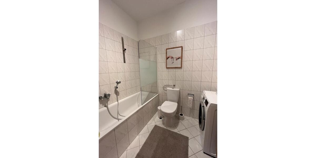 Hochparterre Magdeburg Brückfeld - 1 Zimmer, 41 m&sup2;, 645&euro; | Angebot:27627238