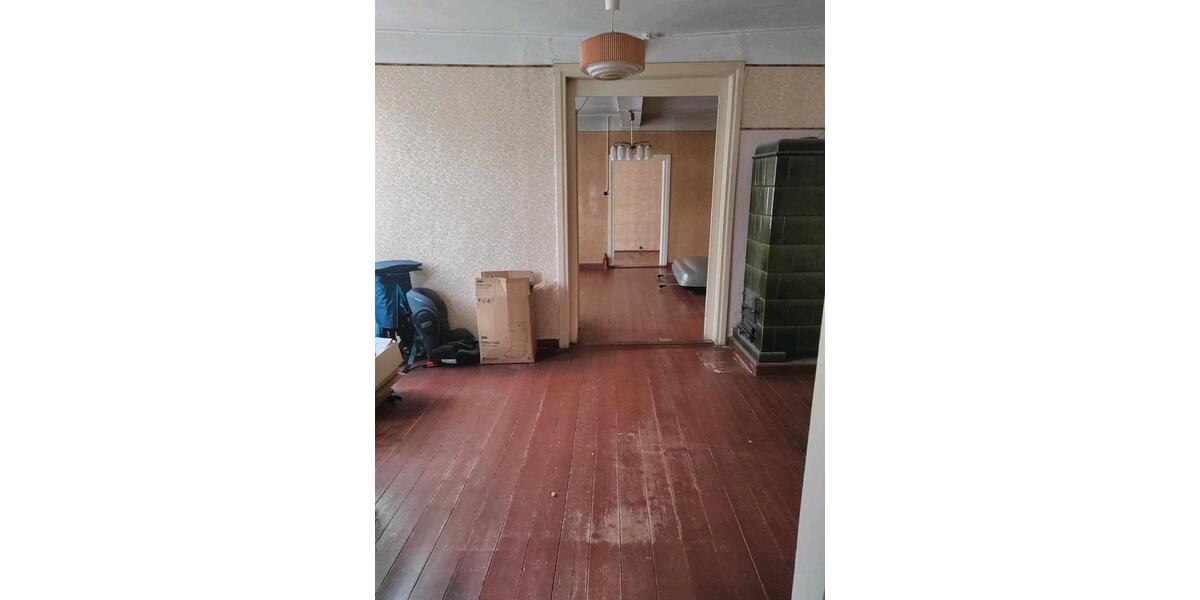 Einfamilienhaus Haldensleben - 4 Zimmer, 167 m&sup2;, 45.000&euro; | Angebot:24769522