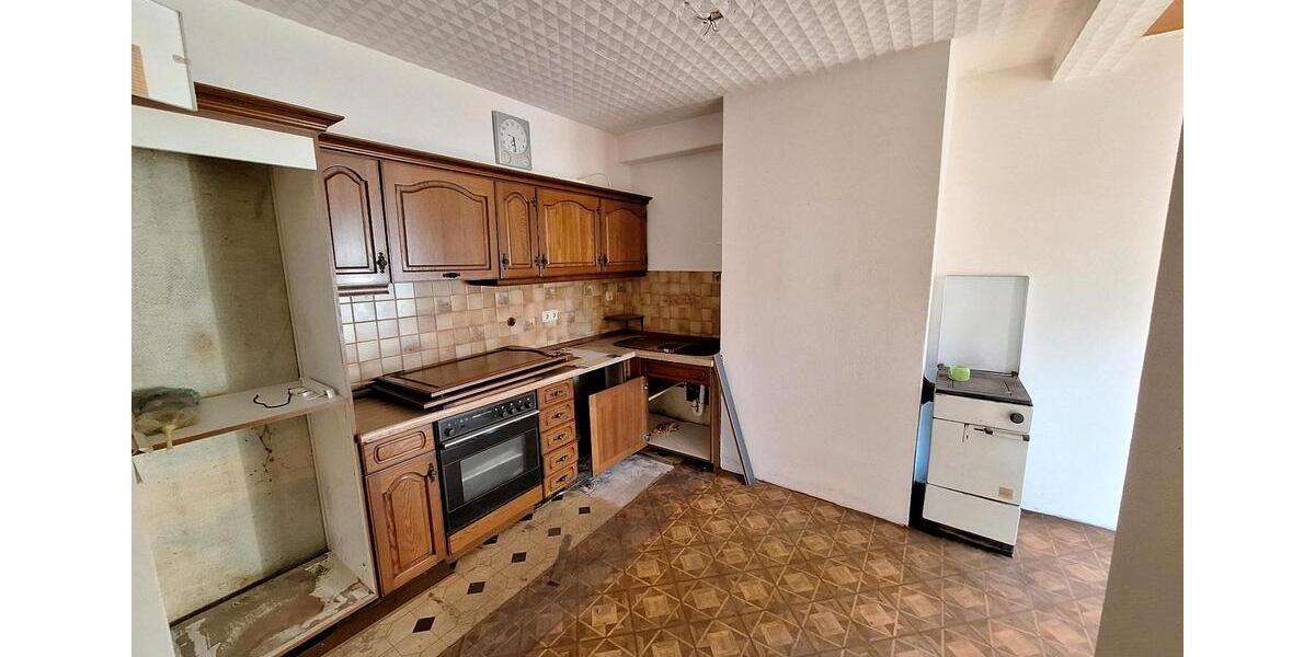 Etagenwohnung Egeln - 4 Zimmer, 90 m&sup2;, 443&euro; | Angebot:25179894