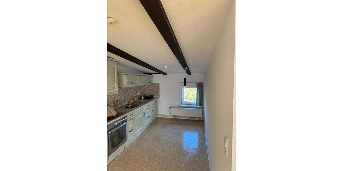 Dachgeschoßwohnung Schönebeck (Elbe) - 3 Zimmer, 71 m&sup2;, 490&euro; | Angebot:25894827