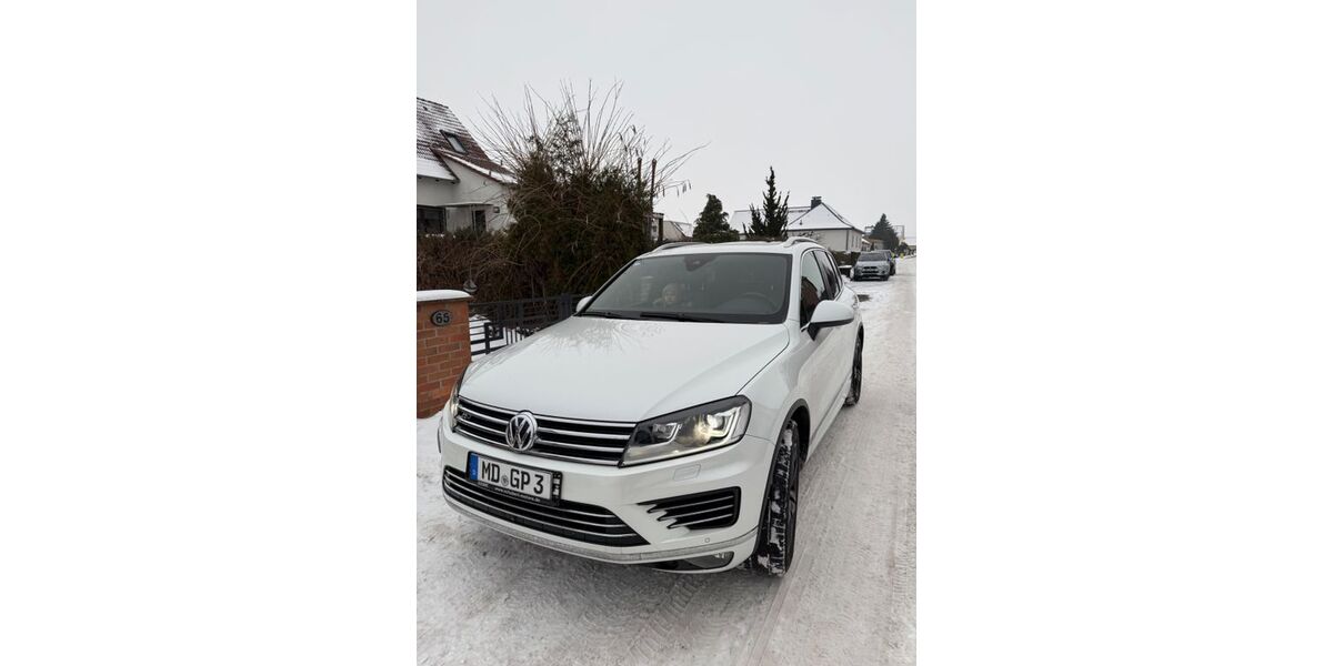 VW Touareg 195.977 km 19.490 &euro; Magdeburg 39110