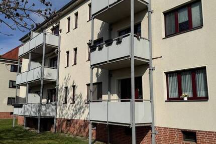 Wohnung Magdeburg Neue Neustadt - 3 Zimmer, 62 m&sup2;, 480&euro; | Angebot:26191023