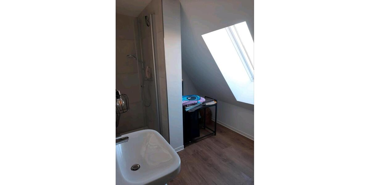 Reihenhaus Burg - 4 Zimmer, 152 m&sup2;, 1.550&euro; | Angebot:27623882
