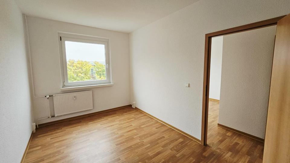 Familienfreundliche 3-Raumwohnung, Kitas und Schulen in der Nähe zimmer