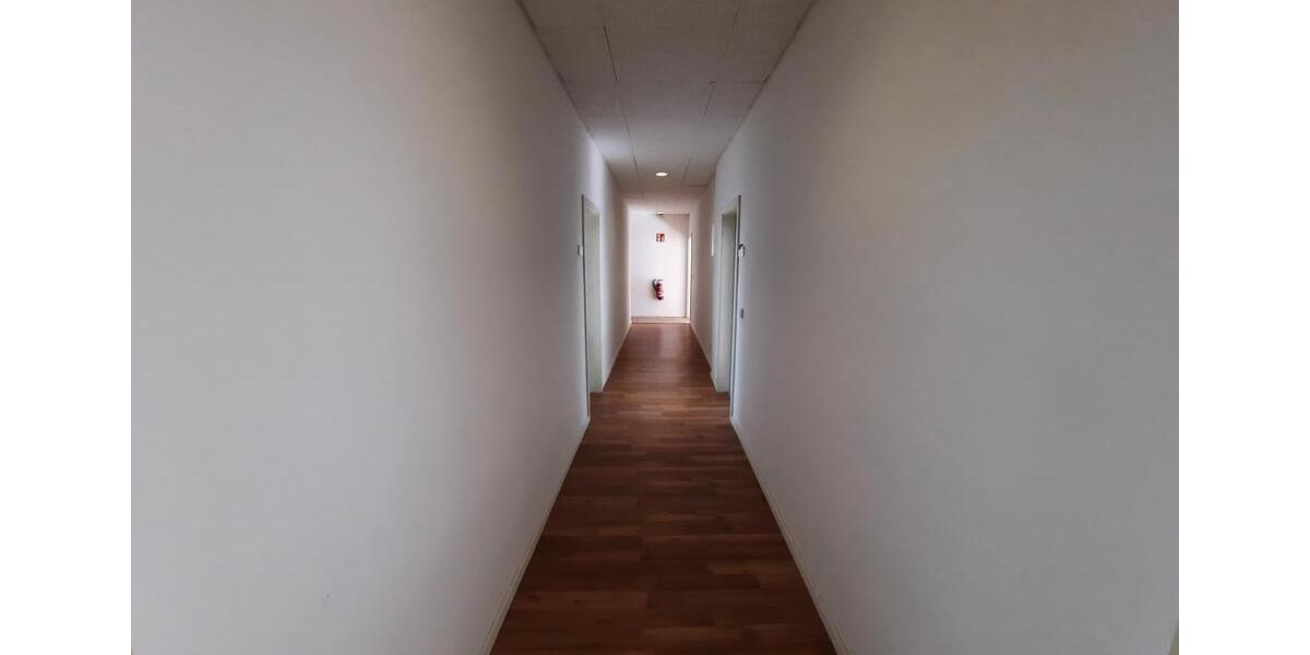 Büro-Praxisraum in Toplage zimmer