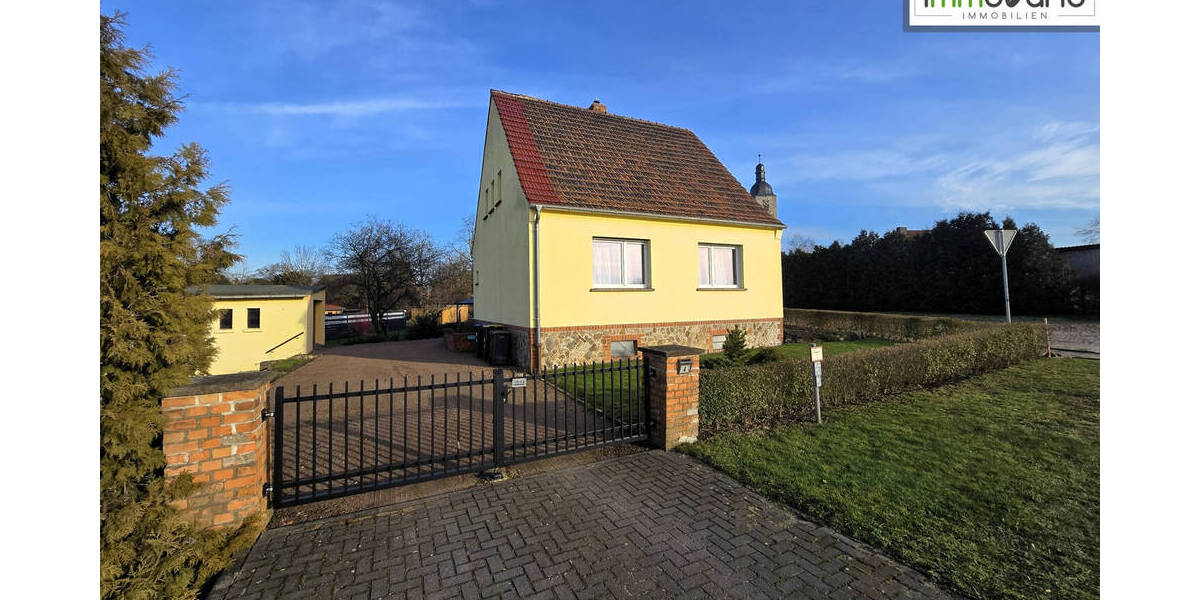 Charmantes Einfamilienhaus mit Schloßblick sucht neue Eigentümer! 4 zimmer
