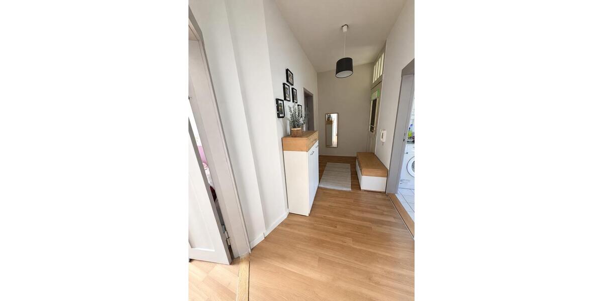 Etagenwohnung Calbe (Saale) - 3 Zimmer, 80 m&sup2;, 105.000&euro; | Angebot:27096915