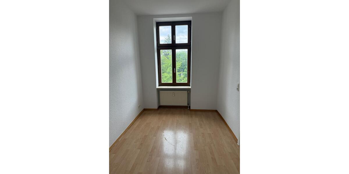 Etagenwohnung Magdeburg Brückfeld - 4 Zimmer, 86 m&sup2;, 739&euro; | Angebot:26626149
