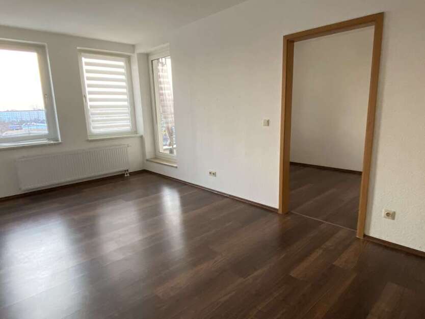 Wohnung zum Mieten in Magdeburg 370 € 48.9 m²