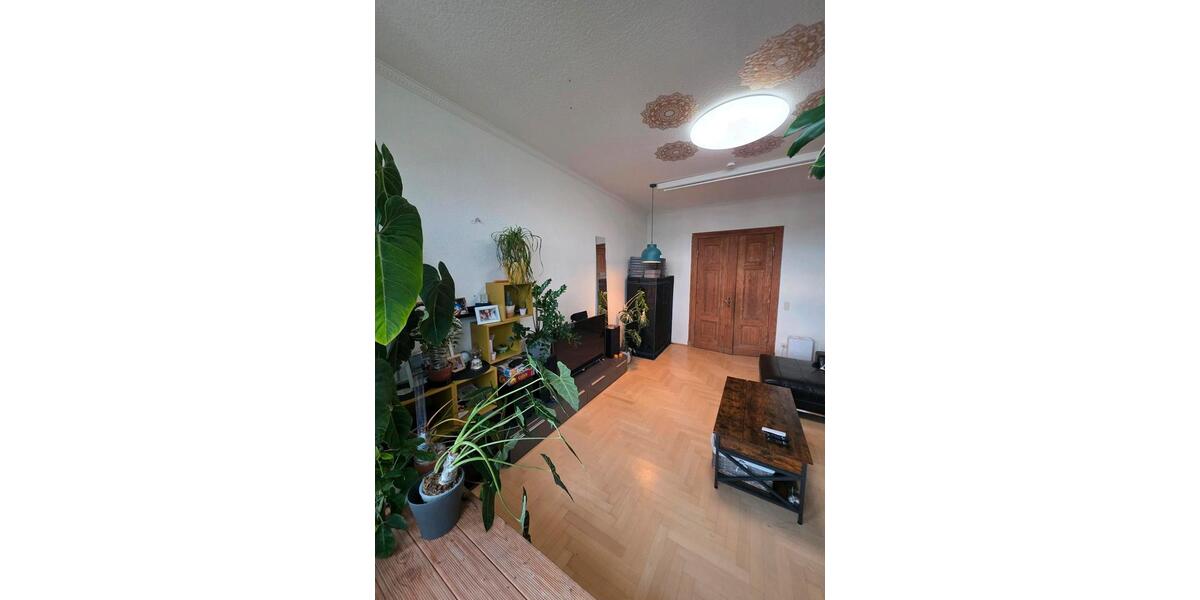 Etagenwohnung Magdeburg Nordwest - 3 Zimmer, 102 m&sup2;, 820&euro; | Angebot:26216052