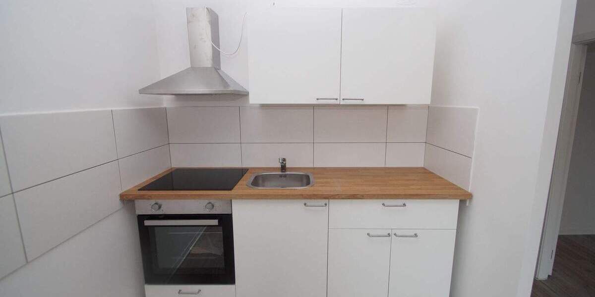 Etagenwohnung Magdeburg Altstadt - 4 Zimmer, 83 m&sup2;, 623&euro; | Angebot:25799030