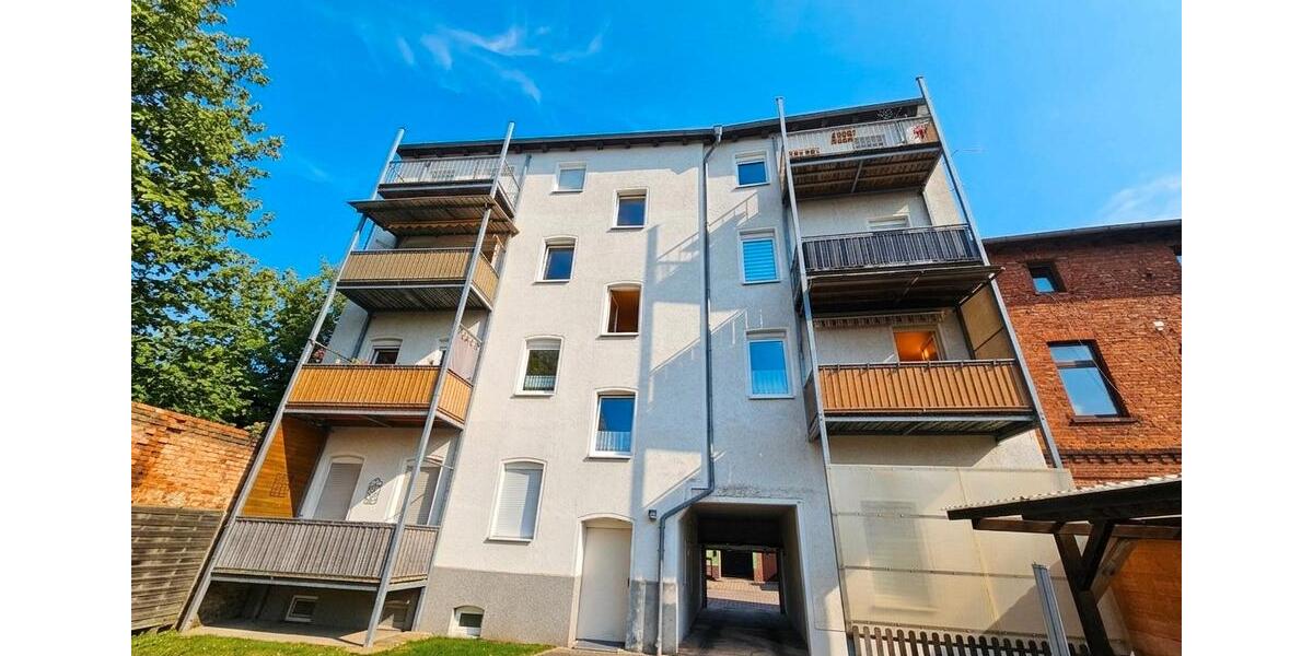 Dachgeschoßwohnung Calbe (Saale) - 2 Zimmer, 69 m&sup2;, 345&euro; | Angebot:26545365