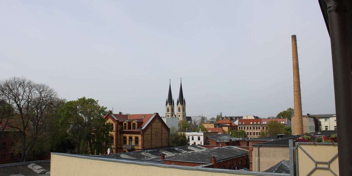 ruhige 4 Zimmer-Wohnung im Hinterhaus ***frisch renoviert*** mit Balkon - Dachgeschoßwohnung Magdeburg Sudenburg | Angebot:10983288