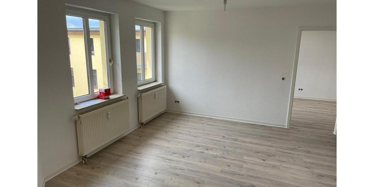 Dachgeschoßwohnung Magdeburg Nordwest - 2 Zimmer, 61 m&sup2;, 510&euro; | Angebot:26194067