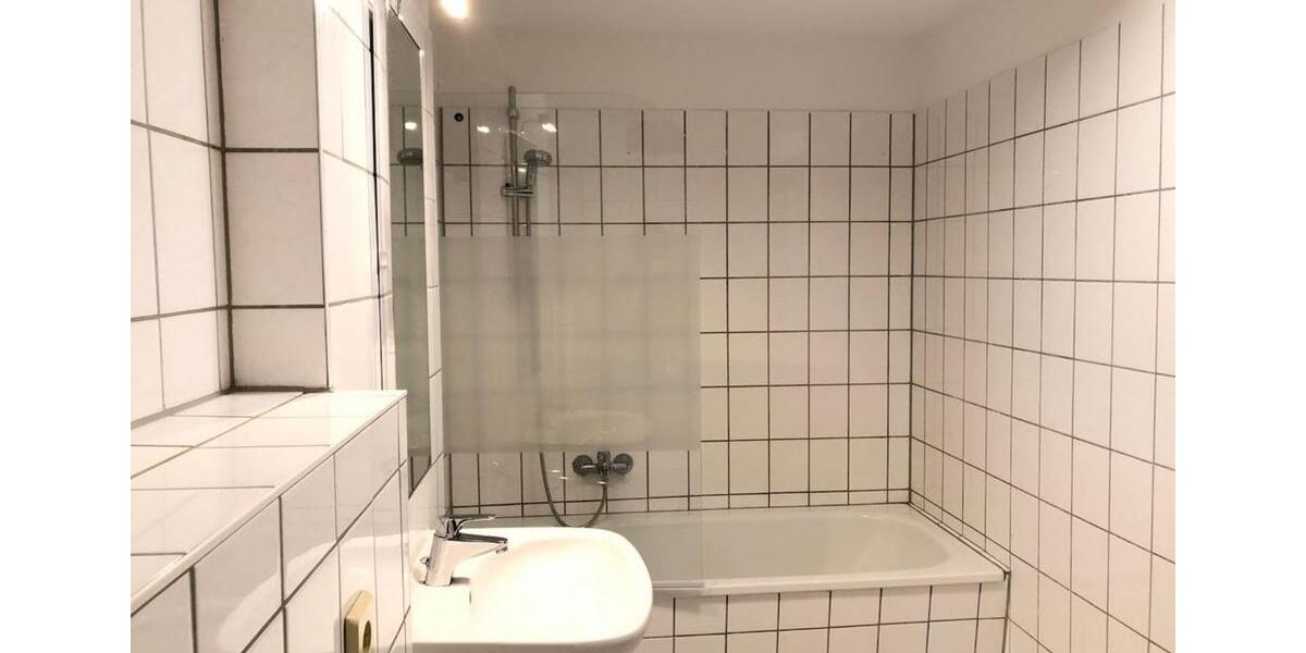 Dachgeschoßwohnung Magdeburg Lemsdorf - 3 Zimmer, 71 m&sup2;, 330&euro; | Angebot:25570827