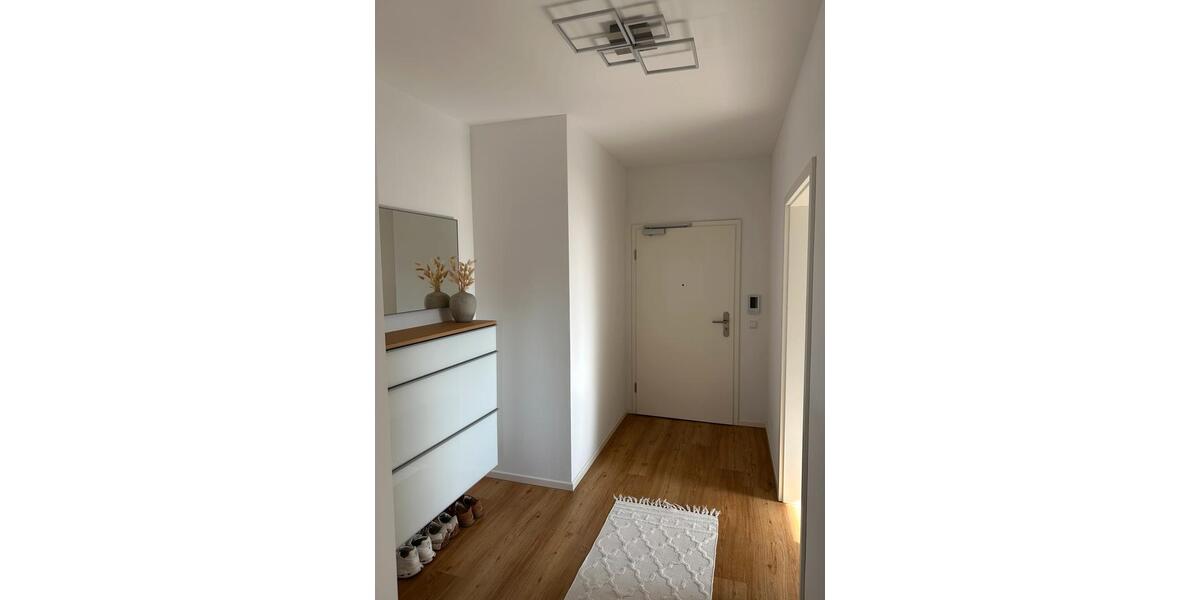 Etagenwohnung Wolmirstedt - 4 Zimmer, 102 m&sup2;, 1.267&euro; | Angebot:26003582