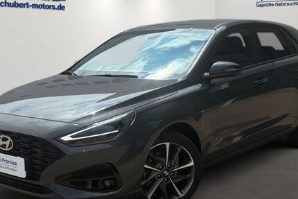 Hyundai i30 14.403 km 23.490 &euro; Magdeburg 39108