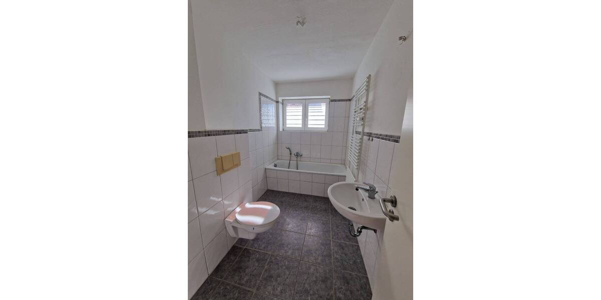 Etagenwohnung Magdeburg Stadtfeld Ost - 2 Zimmer, 41 m&sup2;, 319&euro; | Angebot:26173940