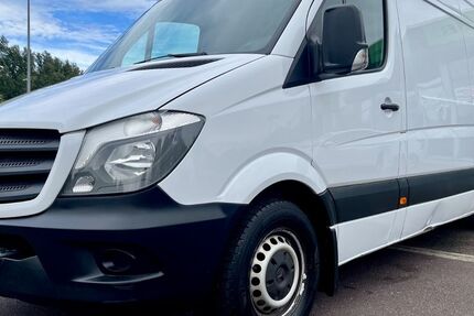 Mercedes-Benz Sprinter 215.000 km 11.490 € Magdeburg 39120