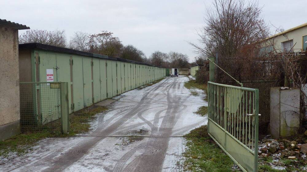 Garagen / Stellplätze Magdeburg Berliner Chaussee - 15.000&euro; | Angebot:26155067