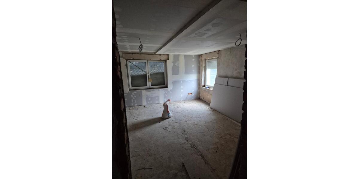 Einfamilienhaus Calbe (Saale) - 8 Zimmer, 163 m&sup2;, 60.000&euro; | Angebot:26030244