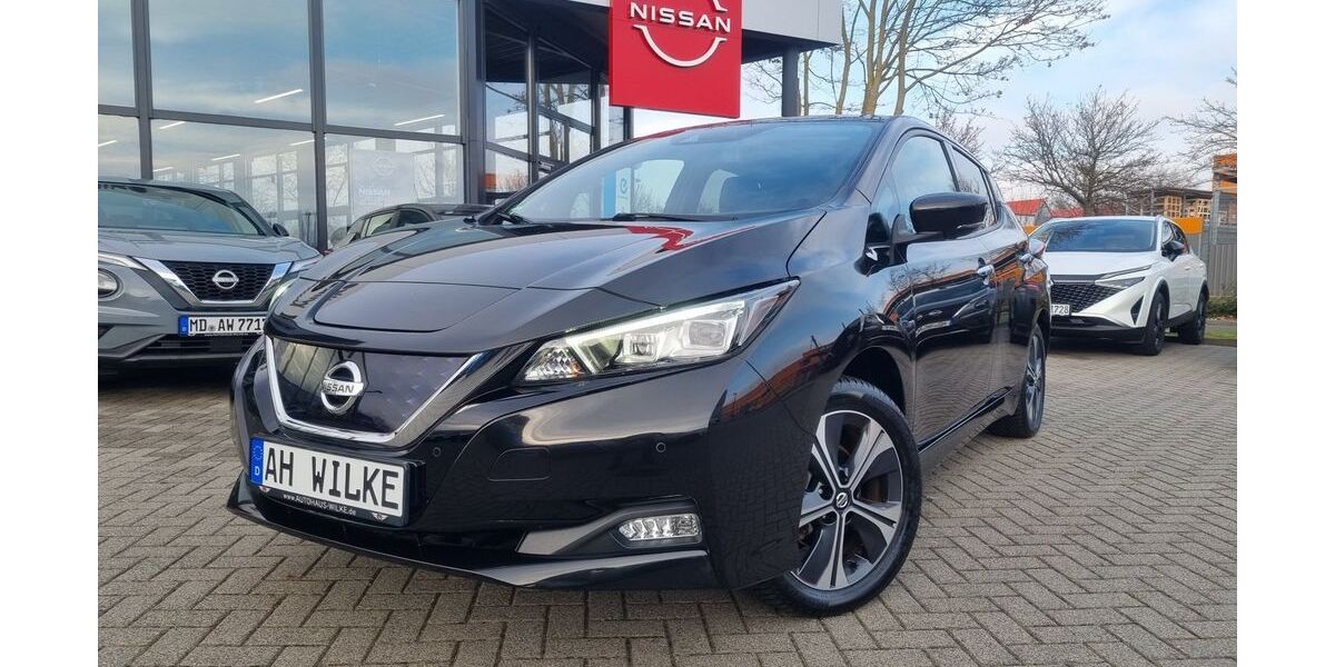 Nissan Leaf 46.100 km 17.890 &euro; Magdeburg 39120