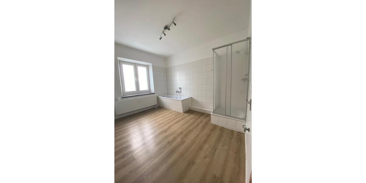 Etagenwohnung Haldensleben - 3 Zimmer, 88 m&sup2;, 750&euro; | Angebot:25546558