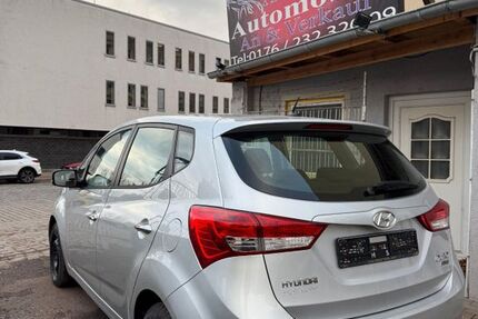 Hyundai ix20 98.000 km 5.500 &euro; Magdeburg 39106