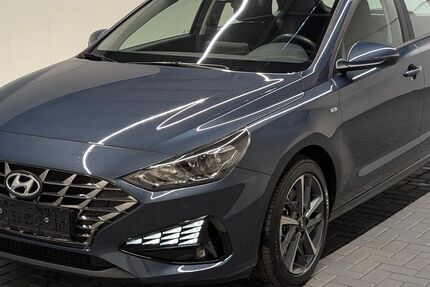 Hyundai i30 14.850 km 20.480 &euro; Langenweddingen 39171