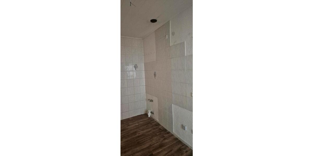 Einfamilienhaus Egeln - 2 Zimmer, 75 m&sup2;, 99.999&euro; | Angebot:26777432