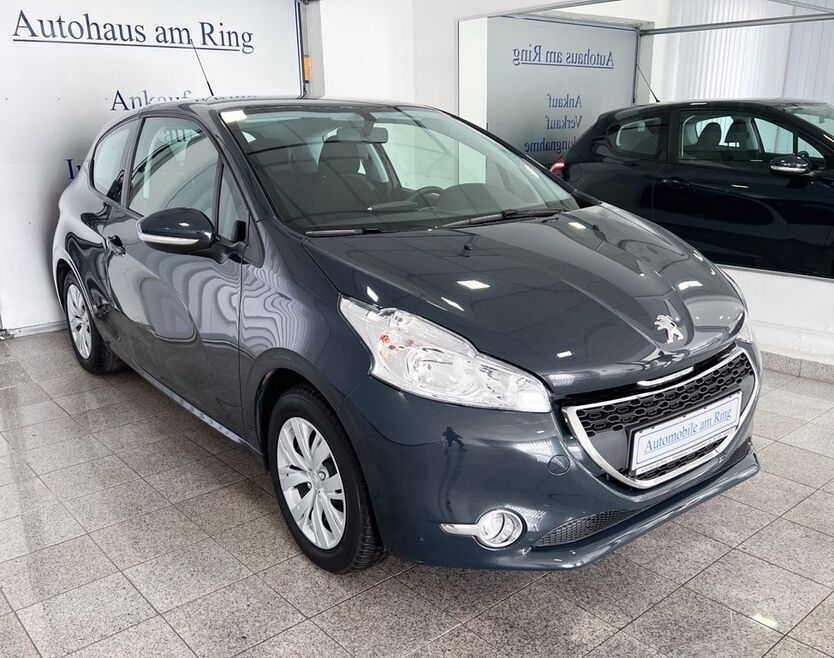 Peugeot 208 42.220 km 7.880 € Magdeburg 39120