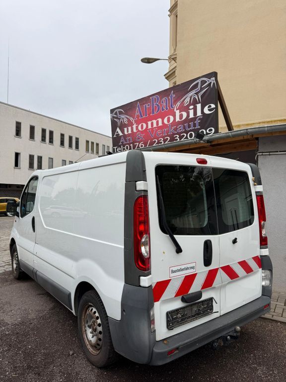 Opel Vivaro 296.000 km 3.950 € Magdeburg 39106