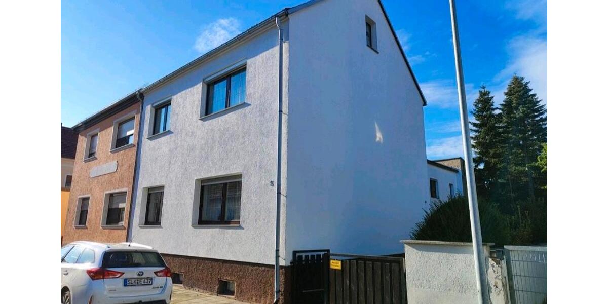 Doppelhaushälfte Wolmirstedt - 5 Zimmer, 180 m&sup2;, 122.000&euro; | Angebot:25086543
