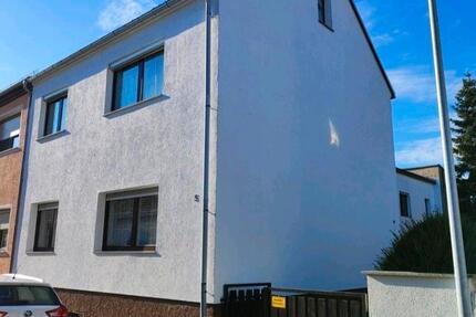 Haus Wolmirstedt - 5 Zimmer, 180 m&sup2;, 122.000&euro; | Angebot:25086543