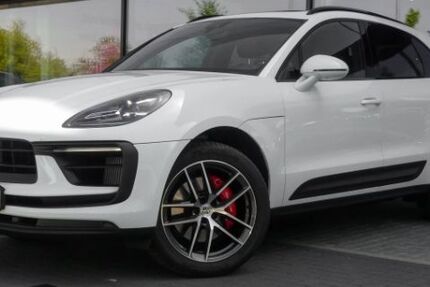 Porsche Macan 16.538 km 83.590 € Magdeburg 39116
