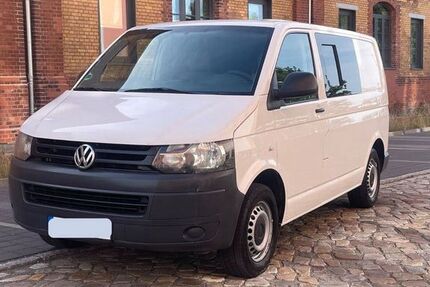 VW T5 Transporter 299.800 km 12.980 &euro; Magdeburg 39130