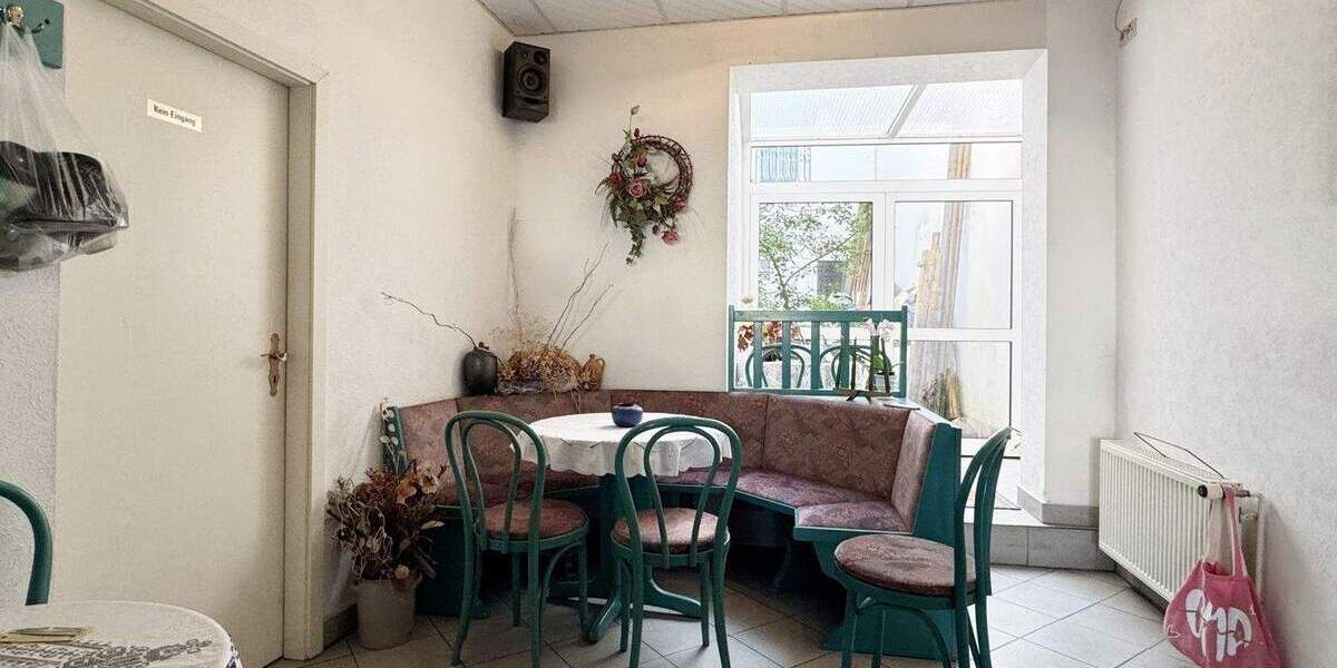 Mehrfamilienhaus, Wohnhaus Burg - 7 Zimmer, 109 m&sup2;, 139.000&euro; | Angebot:25699967