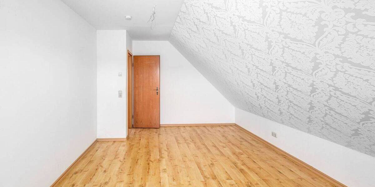 Einfamilienhaus Möser - 4 Zimmer, 136 m&sup2;, 350.000&euro; | Angebot:26833938