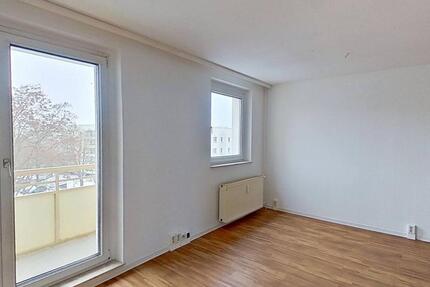Wohnung Magdeburg Hopfengarten - 3 Zimmer, 57 m&sup2;, 350&euro; | Angebot:24862407
