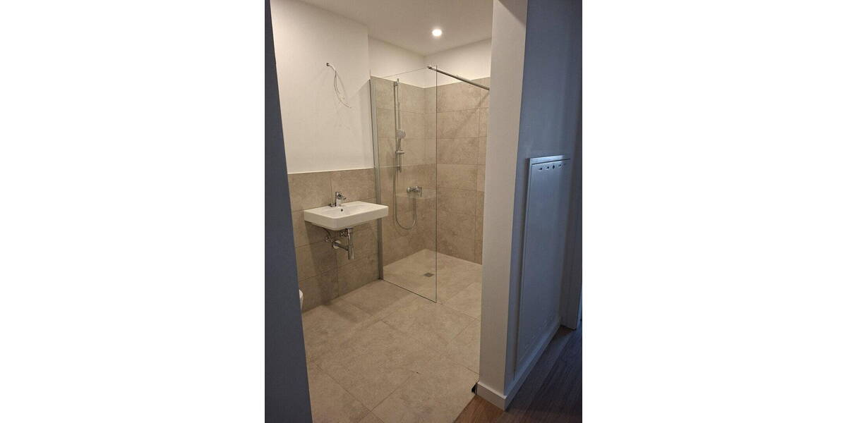 Etagenwohnung Magdeburg Buckau - 4 Zimmer, 93 m&sup2;, 1.678&euro; | Angebot:26389913