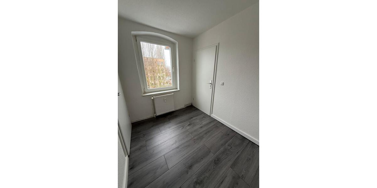 Etagenwohnung Magdeburg Hopfengarten - 2 Zimmer, 52 m&sup2;, 349&euro; | Angebot:25937257