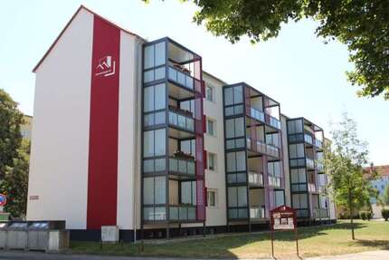 Wohnung Magdeburg Alte Neustadt - 3 Zimmer, 62 m&sup2;, 402&euro; | Angebot:27121204