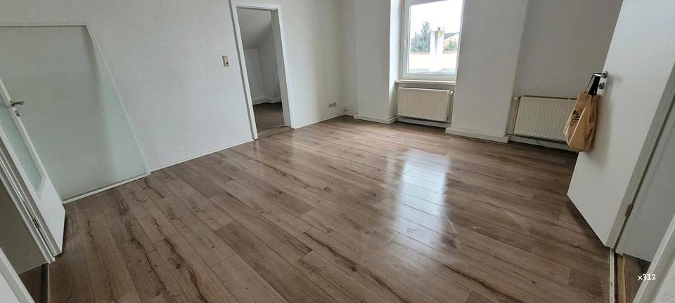 Dachgeschoßwohnung Bördeland - 2 Zimmer, 50 m&sup2;, 360&euro; | Angebot:26455376